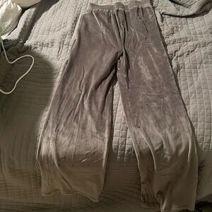 Skims velour pants